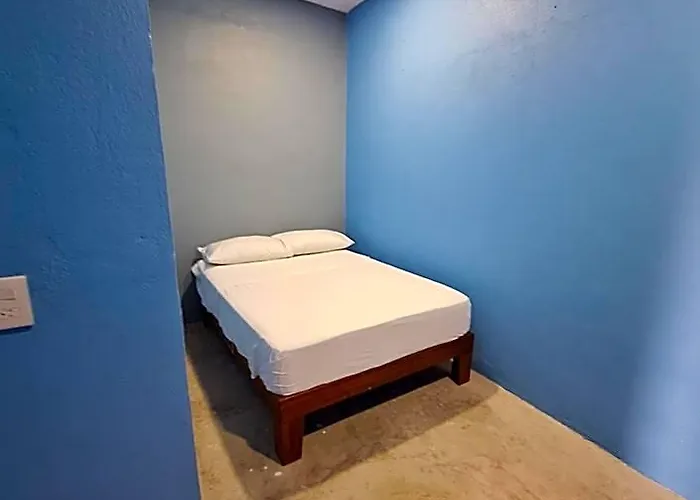 Hotel La Casa Azul De Samara 4*